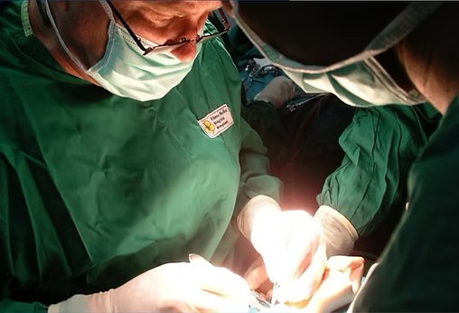 Dr Tony Moore in the operating theatre